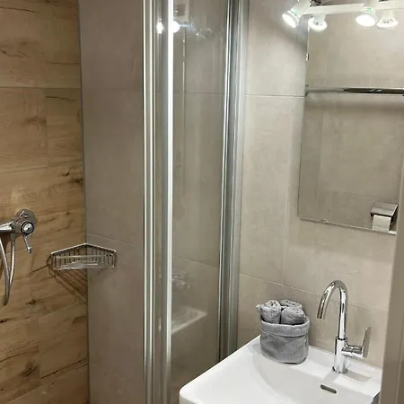 Appartments 220 *